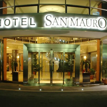 Otel Napoli San Mauro 4*