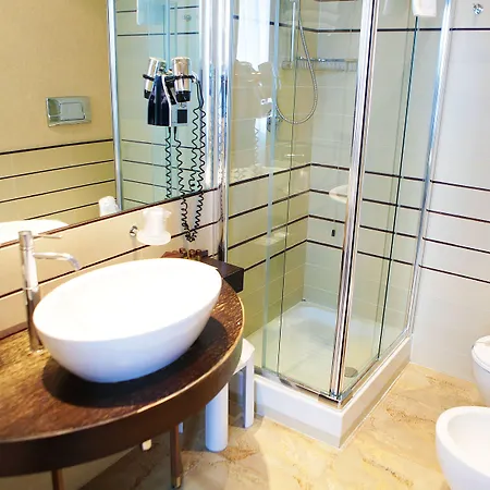 Napoli San Mauro Казальнуово-ди- Наполи