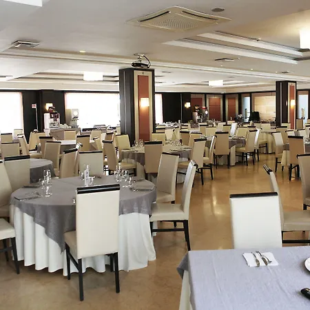 Napoli San Mauro ホテル