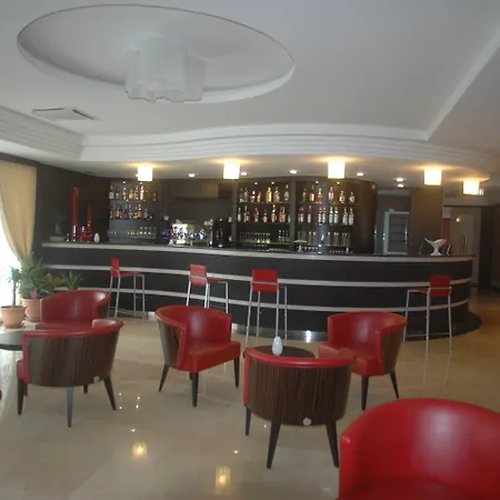 Napoli San Mauro ホテル 4*