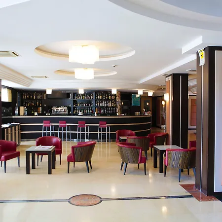 ホテル Napoli San Mauro 4*