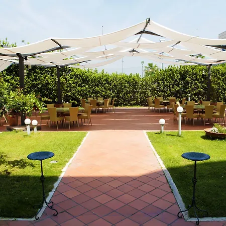 Napoli San Mauro ホテル カザルヌオーヴォ・ディ・ナポリ