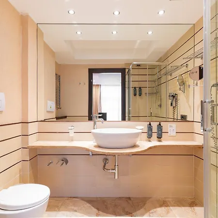 Отель Napoli San Mauro