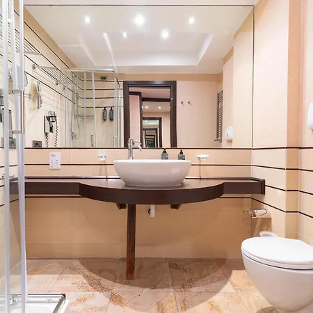 Napoli San Mauro ホテル 4*