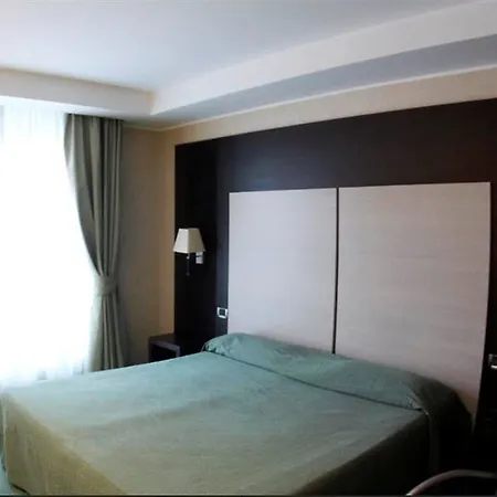 ホテル Napoli San Mauro カザルヌオーヴォ・ディ・ナポリ